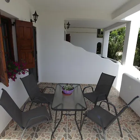 Athena's Houses Apartment Skyros
